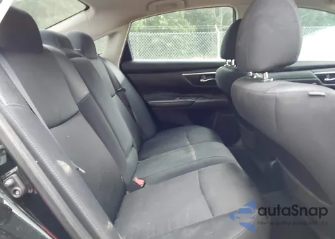 2017 Nissan Altima 2.5 Sr из США, поврежденный, VIN 1N4AL3AP3HC480415